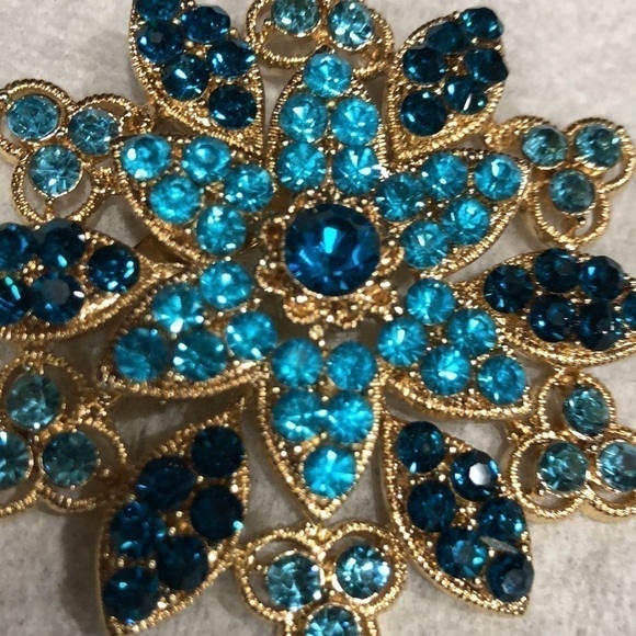 Brooch flowers gemstone , crystals - Picture 4 of 4